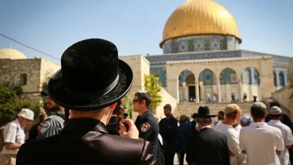 مصر تدين دعوات منظمات استيطانية متطرفة لتفجير المسجد الأقصى المبارك وقبة الصخرة مصر تدين دعوات منظمات استيطانية متطرفة لتفجير المسجد الأقصى المبارك وقبة الصخرة