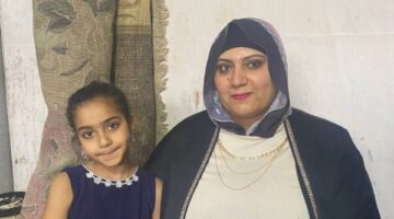خريجة تجارة.. سلمي تعمل في غسيل السجاد لمساعدة زوجها بالقاهرة|فيديو