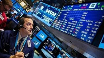 تراجع العقود الآجلة للأسهم الأمريكية مع ترقب نتائج الشركات وتصاعد التوترات التجارية