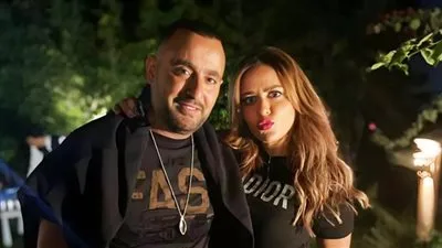 إعادة صياغة بيان الطلاق: أحمد السقا يعدل ويعيد نشره بعد حذف بعض العبارات. إعادة صياغة بيان الطلاق: أحمد السقا يعدل ويعيد نشره بعد حذف بعض العبارات.