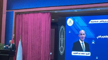 وزير التعليم يشيد بدور الأزهر في إرساء قيم التعاون وتطوير آليات التواصل مع الشباب