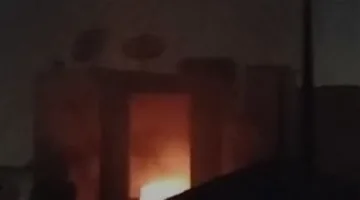 حريق يندلع في برج سكني داخل مجمع سكني بجوار ستوديو مصر في الهرم… فرق الدفاع المدني تكافح من أجل السيطرة عليه.