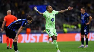 عادل إنجاز كريستيانو رونالدو.. رافينيا يكتب رقماً قياسياً في دوري الأبطال بهدفه أمام إنتر ميلان