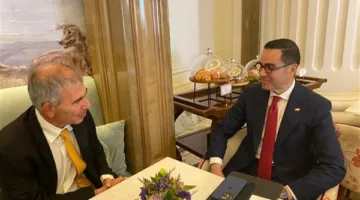 مجموعة “شلهوب” تعتزم زيادة استثماراتها في قطاعات الموضة والجمال في مصر